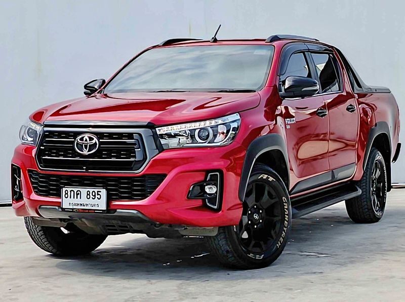 Toyota Revo Rocco 2.8 4WD AT 2018