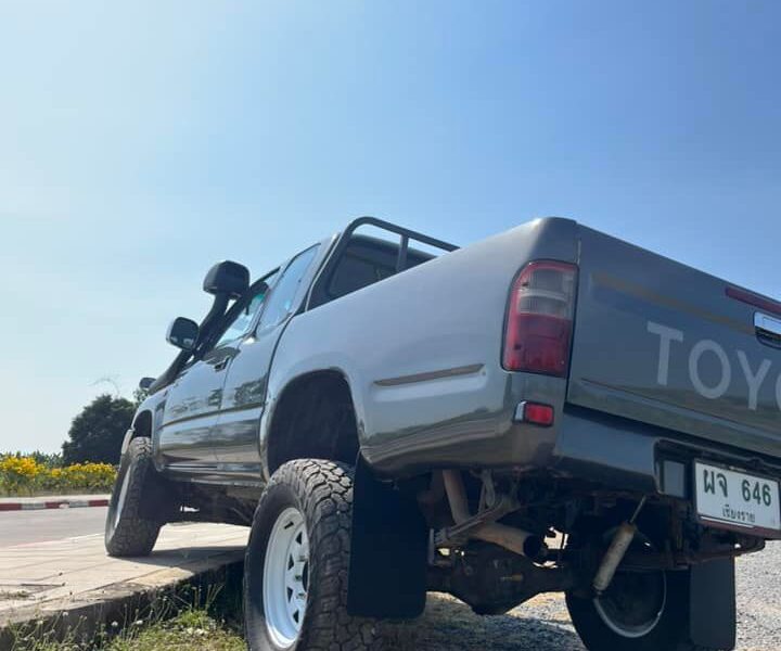 Toyota Tiger · Truck 2003