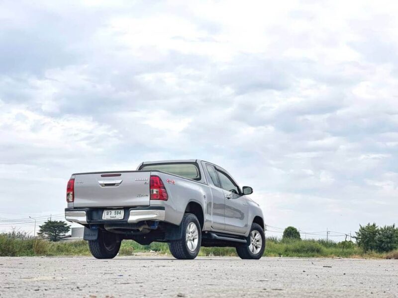 Toyota Hilux Revo Cab E 4x4