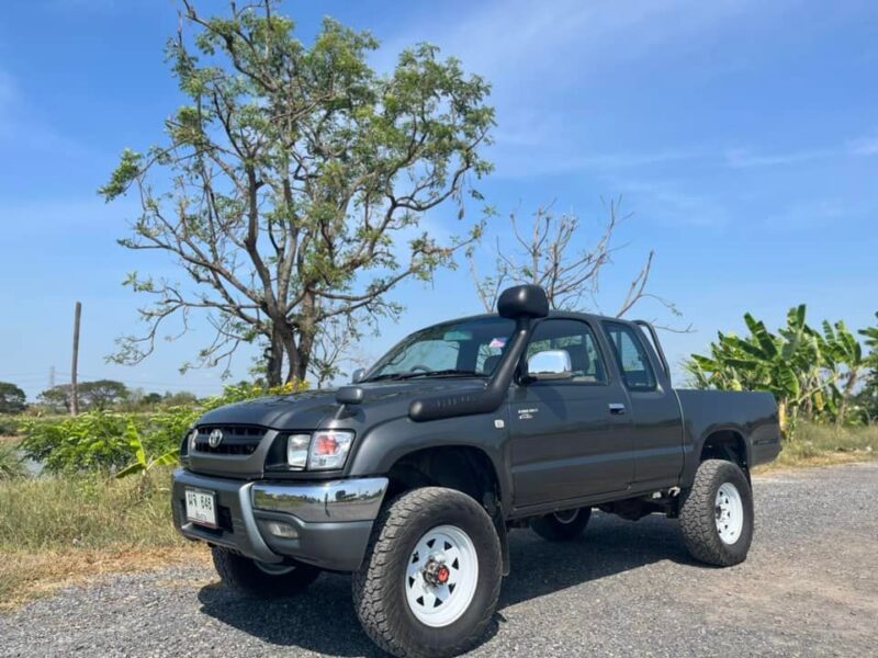 Toyota Tiger · Truck 2003