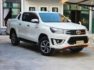 Toyota Hilux Revo Double Cab 2.4 TRD Prerunner AT 2017