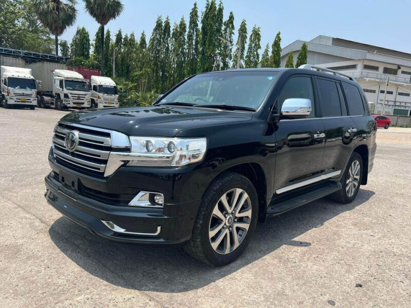 2016 Toyota land cruiser