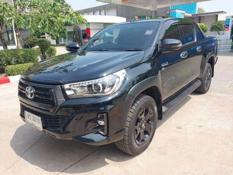 2019 TOYOTA HILUX 4WD