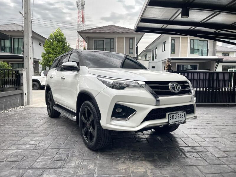 2019 Toyota fortuner