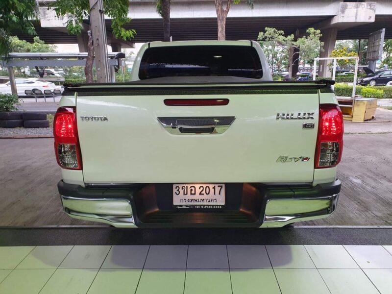 2019 Toyota hilux revo 2.4 g navi prerunner doublecab