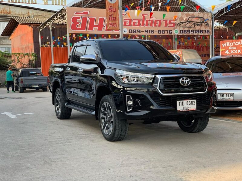 2018 Toyota Revo Double cab 2.4 E Plus m/t