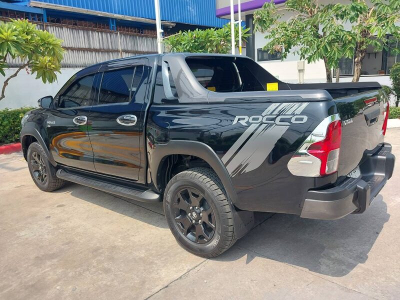 2019 TOYOTA HILUX 4WD